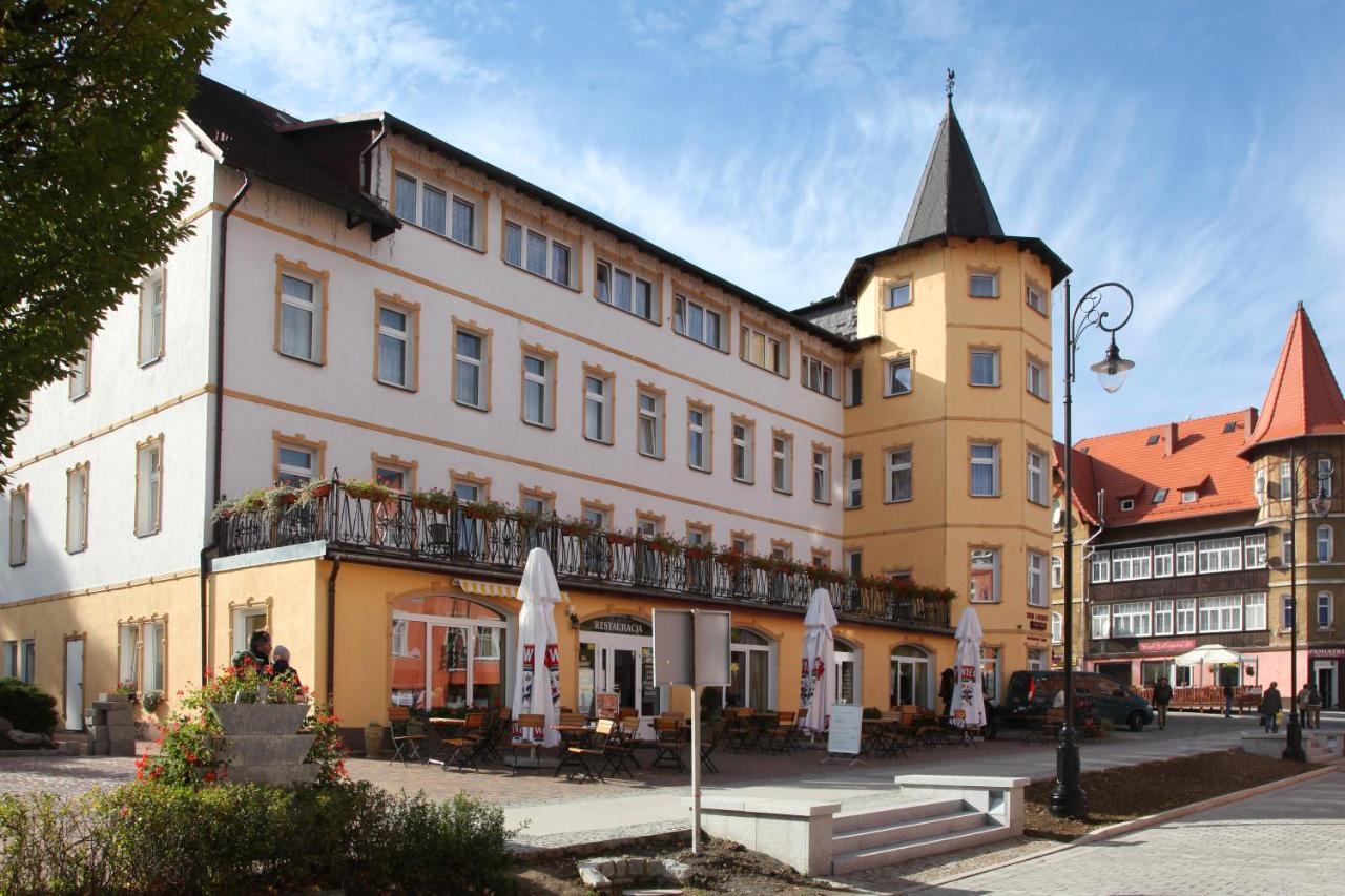 Dobrzynski Resort Topaz Świeradów-Zdrój Eksteriør billede