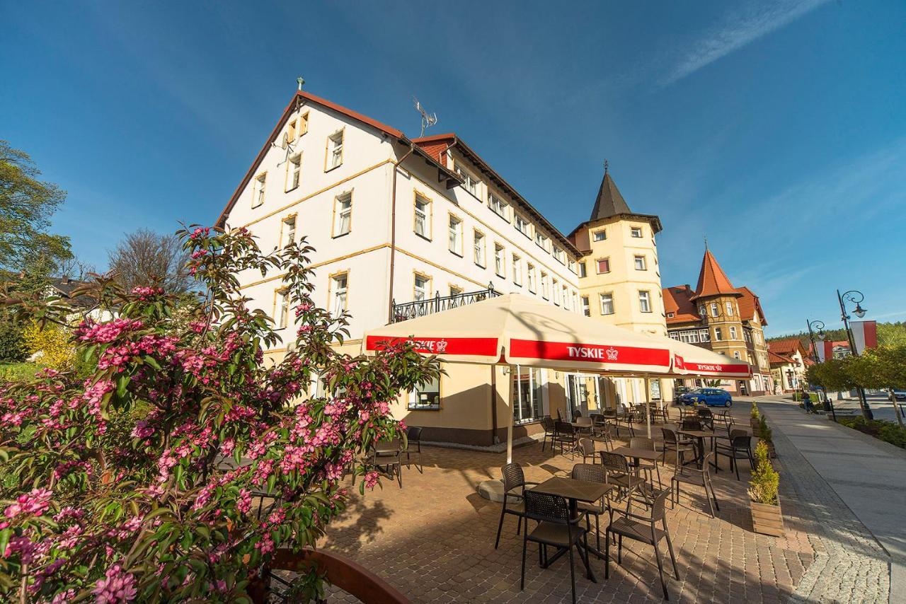 Dobrzynski Resort Topaz Świeradów-Zdrój Eksteriør billede